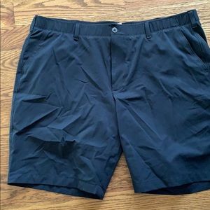 Under Armor coaching/golf shorts
